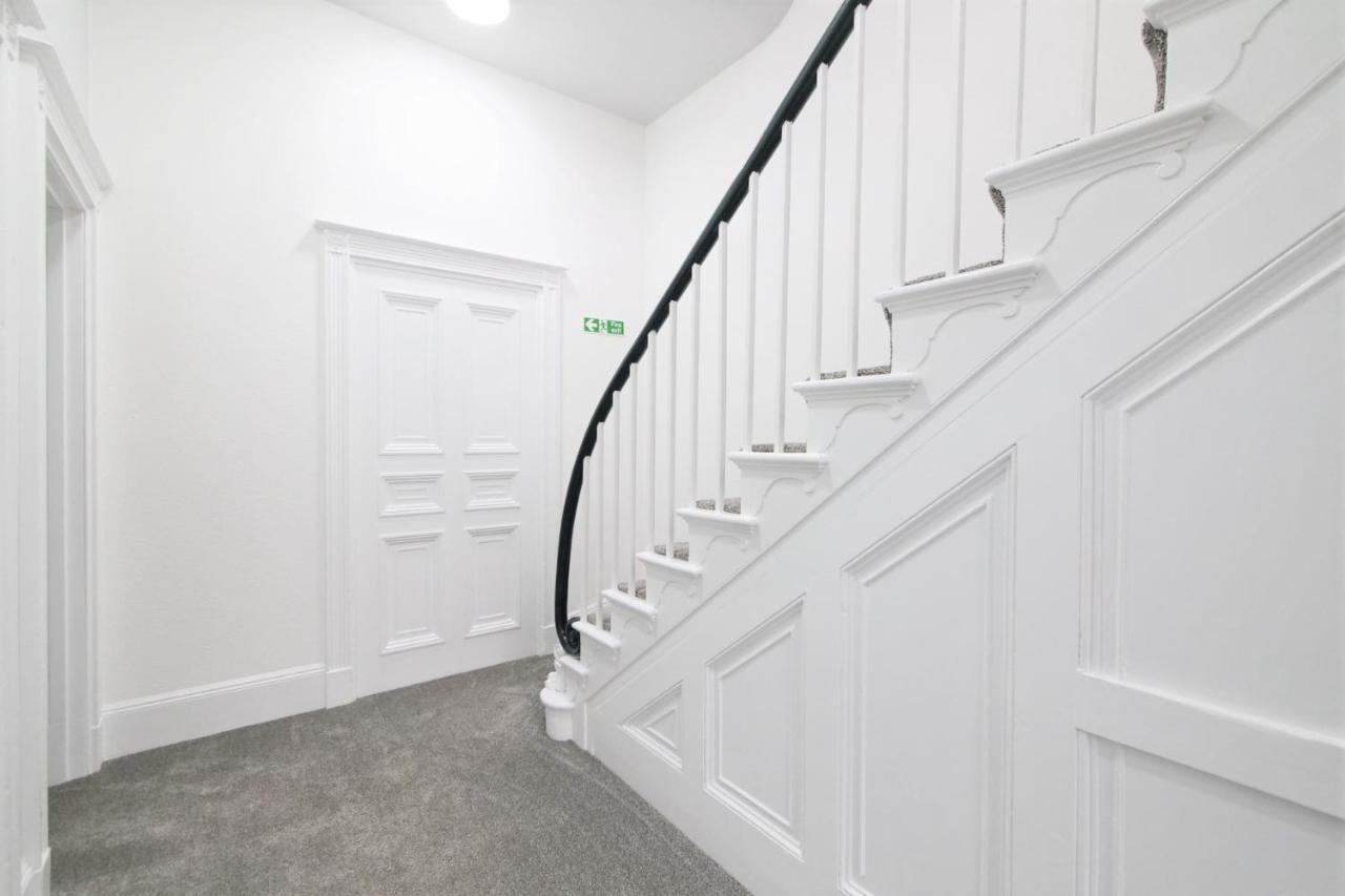 Margaret'S Terrace By Fortuna Property Cheltenham Exterior photo